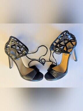 RARE Donna Più Made in Italy Black Leather Stilleto Heel. Sz 36EU, US 6. 4"Heel
